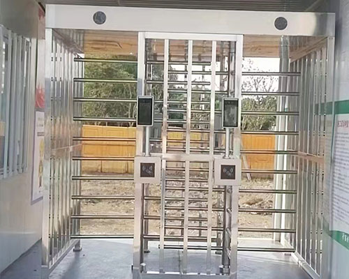 人行通道门安装